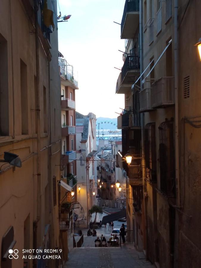 Casetta Alu' - Il Tuo Nido A Stampace Cagliari Eksteriør bilde